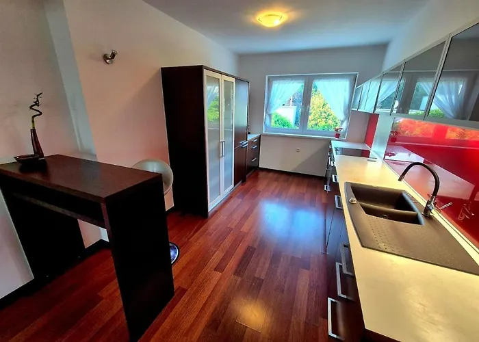 4-room Záhorská Bystrica Appartamento